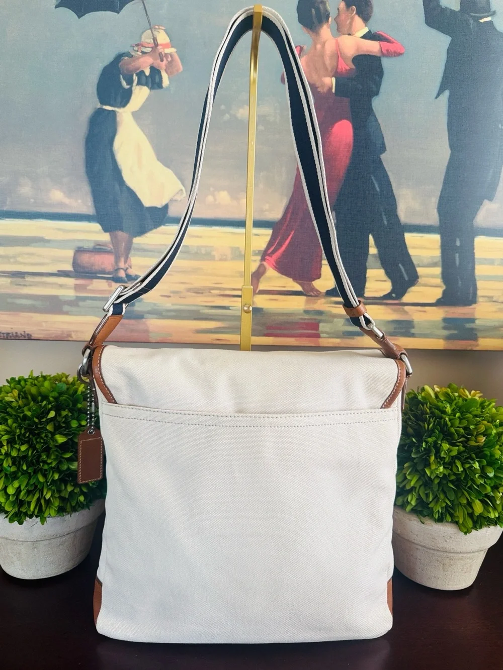 COACH F70627 CREAM AND NAVY CANVAS TAN LEATHER TRIM UNISEX MESSENGER BAG 🌟EUC🌟